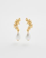 Hibiscus & Pearl Earrings