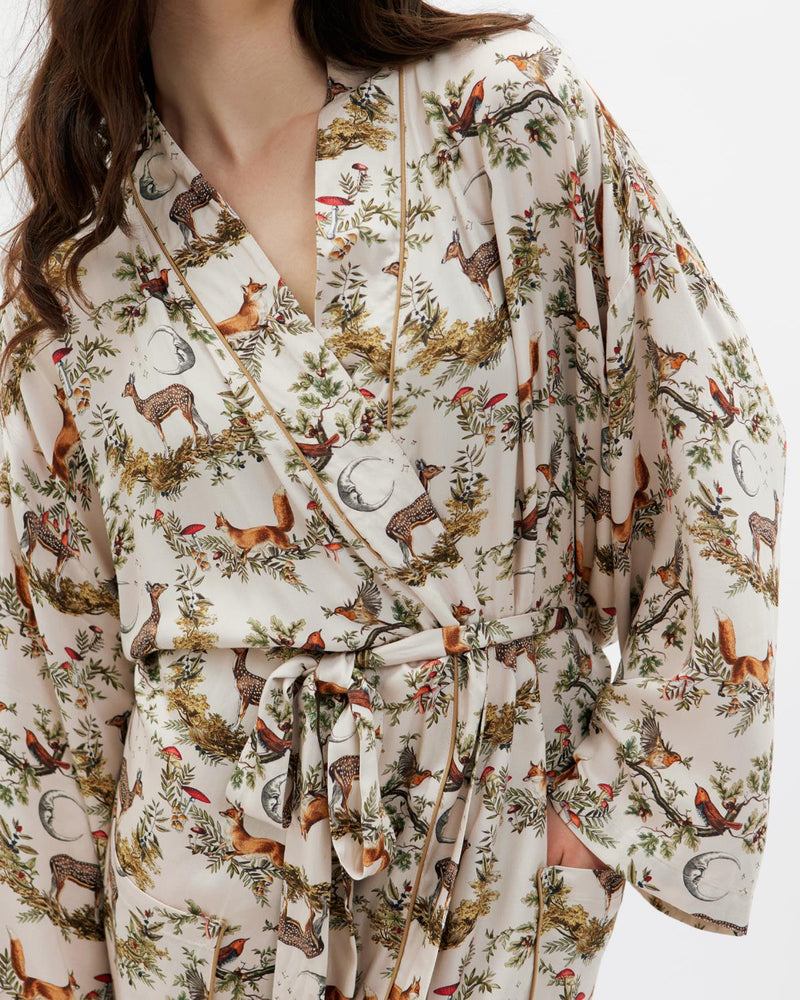 A Night’s Tale Woodland Kimono Crystal Grey